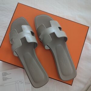 Hermes Oran in Beige Mastic